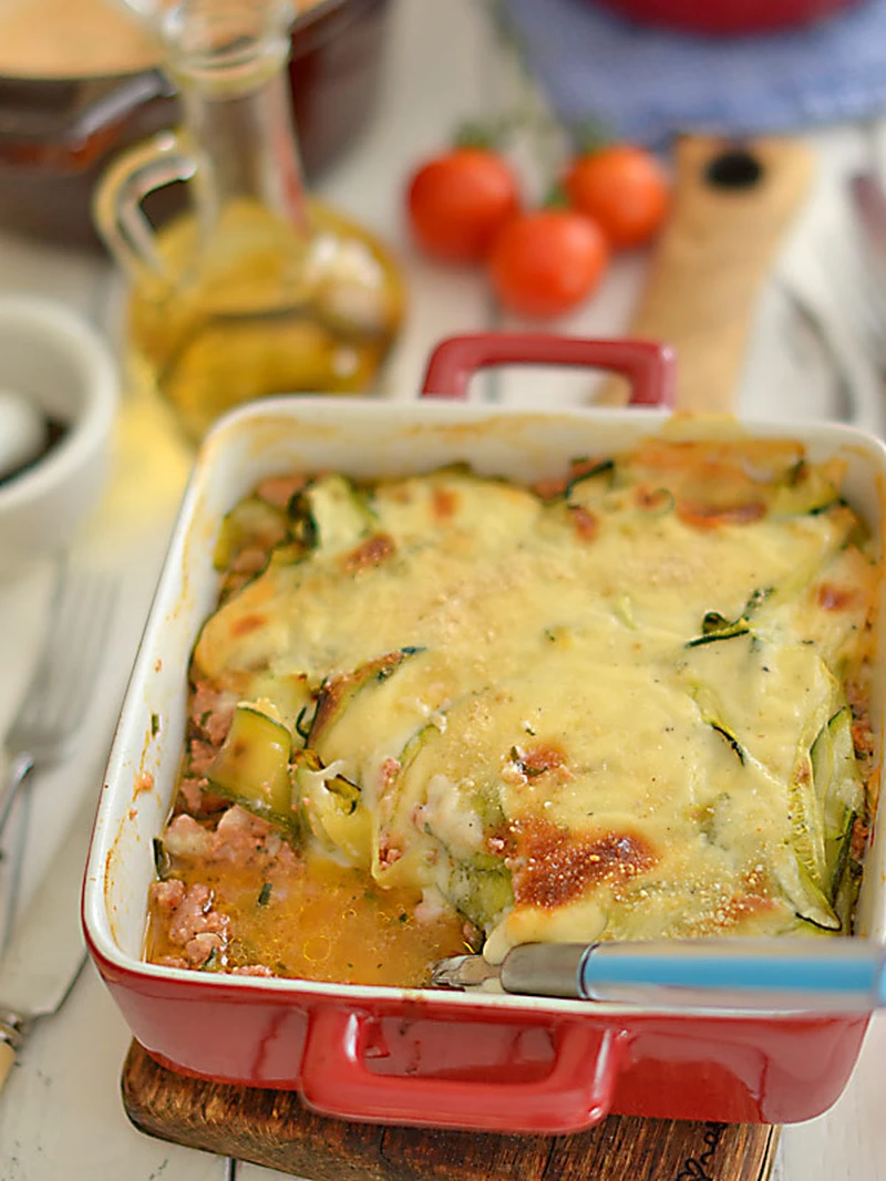 Lazania (lasagne) z cukinii i mielonego mięsa