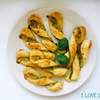 Paluchy z ciasta francuskiego z pesto i serem