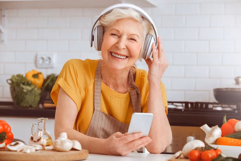 Jakie audiobooki wybrać w ramach prezentu na Dzień Babci i Dzień Dziadka?