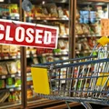 Zakaz handlu późnym wieczorem? Nowy pomysł "twórcy" zakazu handlu w niedziele