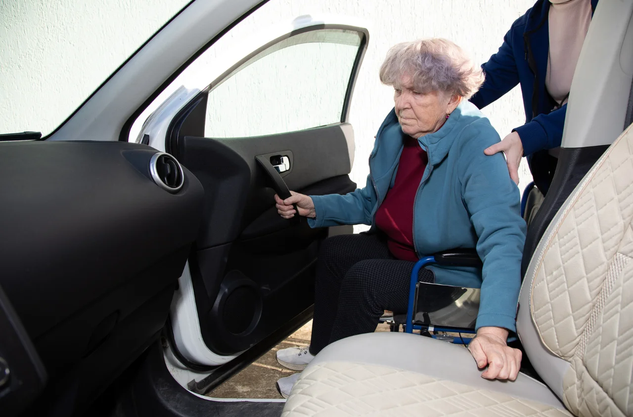 Nawet 4500 zł odliczenia od podatku na samochód! Wiele osób zapomina o tej uldze pry rozliczeniu PIT