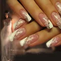 Ślubny manicure