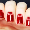 Krwistoczerwone paznokcie