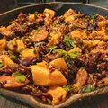 ZAPIEKANKA Z RYŻU, CHORIZO I BATATA