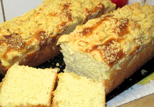 Mięciutkie ciasto drożdżowe jabłkami i kruszonką, pyszne, łatwe +FILM