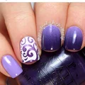 Fioletowy manicure