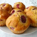 Muffinki jogurtowe z malinami