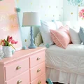 Pastelowa komoda
