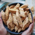 Cantuccini – Włoskie ciasteczka migdałowe
