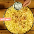 Tarta z różami z jabłek i masą budyniową