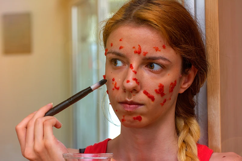 Peeling z arbuza na jędrną i pełną blasku skórę. Poznaj przepis