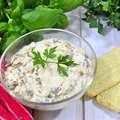 Pasta jajeczna z suszonymi pomidorami