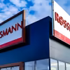 Rossmann wycofuje kosmetyki influencerów! Wydano oświadczenie