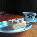 ciasto z jabłkami i budyniem