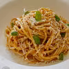 Makaron z czerwonym pesto