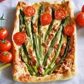 tarta ze szparagami - jadalny obrazek