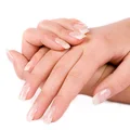 Trik na nieodpryskujące manicure, którego nie znasz!