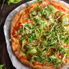 Pizza z mozzarellą, pomidorami i rukolą (bez wyrastania)