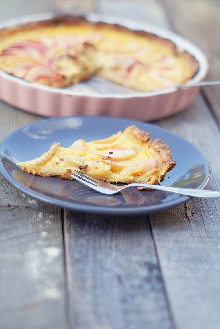 Tarta z brzoskwiniami (bez laktozy)