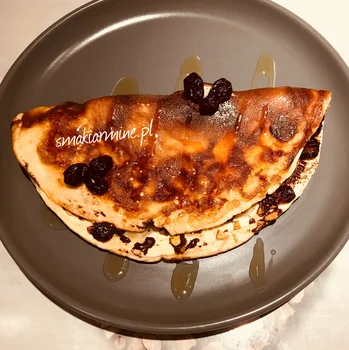 Omlet bananowy z mozarellą