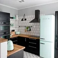 Nowoczesna kuchnia z dodatkami retro