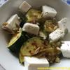 Grillowana cukinia z fetą i nasionami  - 215 kcal