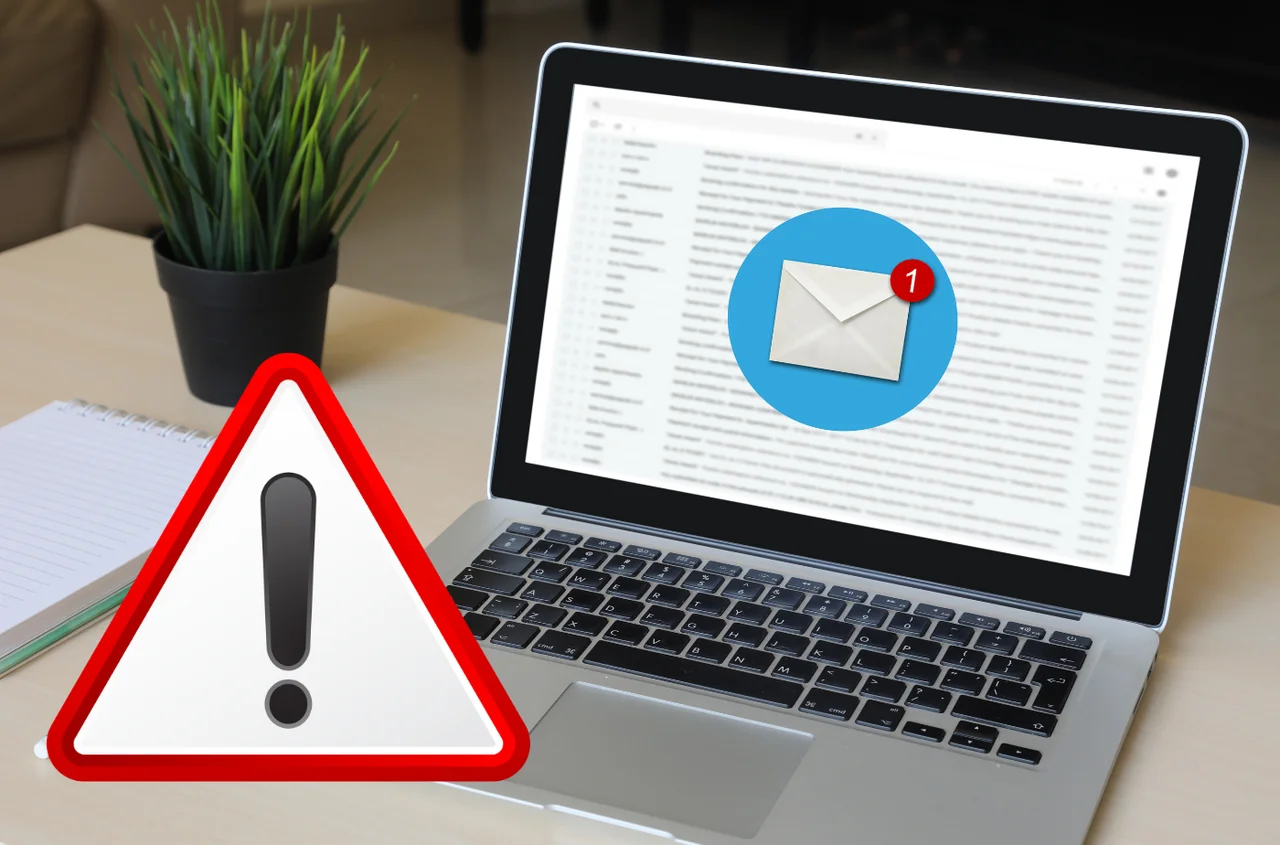 Fałszywe maile od ZUS krążą po Polsce. Eksperci ostrzegają przed oszustami!
