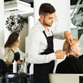 Otwarcie salonów fryzjerskich i kosmetycznych. Podano datę i nowe warunki pracy