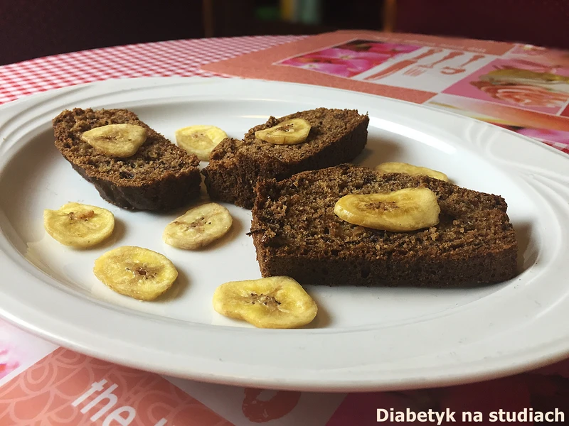 Chlebek bananowy