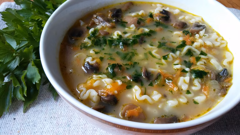 Zupa pieczarkowa