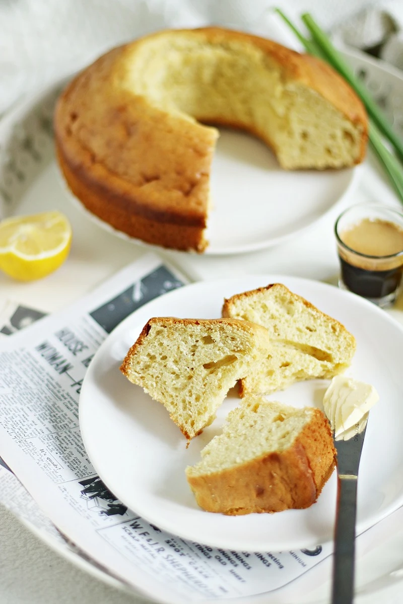 Babka jogurtowa