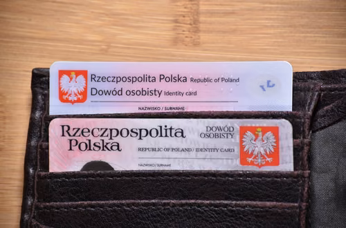 Obowiązkowa wymiana dowodów osobistych w 2025 roku dla osób z tych roczników! Czasu zostało niewiele, a konsekwencje mogą zaskoczyć