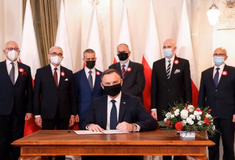 Nowe święto narodowe! Prezydent podpisał ustawę. Będzie dzień wolny od pracy?