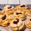 Faworkowe różyczki