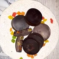 Domowe czekoladki z kandyzowanym ananasem