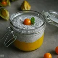 Kokosowy pudding chia z musem z mango