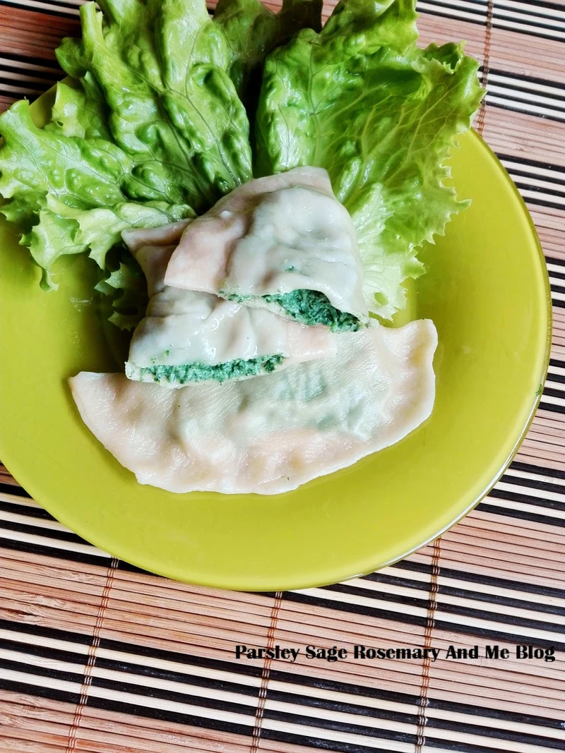 Pierożki ze szpinakiem i ricottą