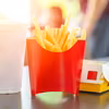 Nowa ustawa o plastiku: jakie zmiany czekają fast foody?