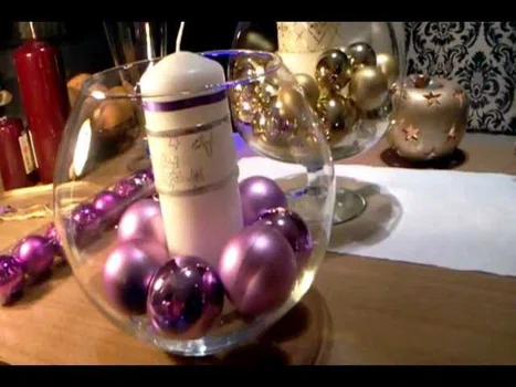 Stroik Świąteczny z bombek choinkowych