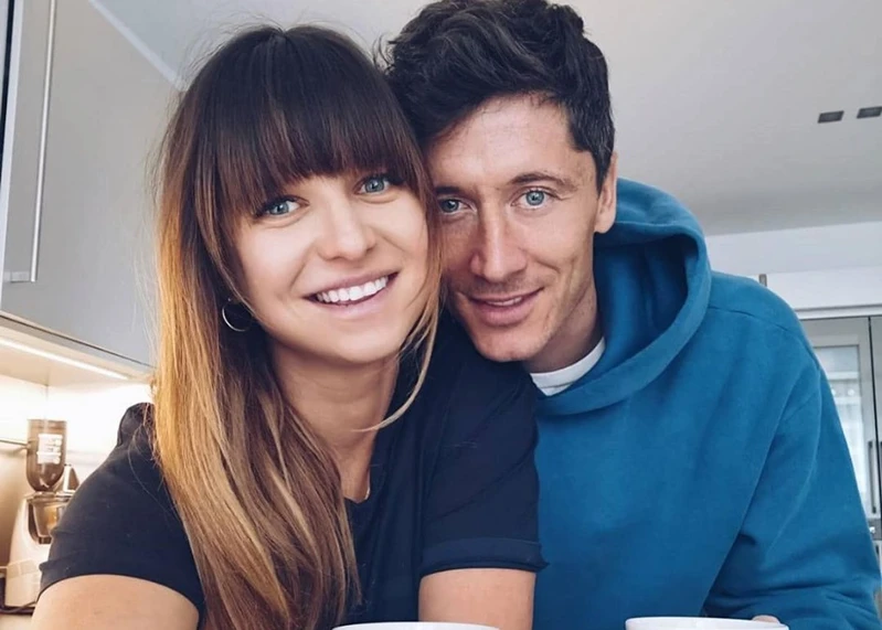 Ania Lewandowska pokazała brzuch 2 tygodnie po porodzie! Robi wrażenie?