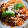 Spaghetti z chorizo