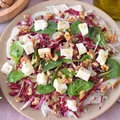 Sałatka z gorgonzolą, orzechami i radicchio