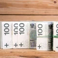Jak dostać do 12 tysięcy złotych na zmianę pracy? Czym jest bon zasiedleniowy?