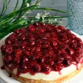 Ciasto pomarańczowe z kremem mascarpone i wiśniową frużeliną