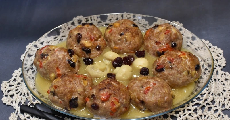 Kotlety mielone z pieczoną papryką