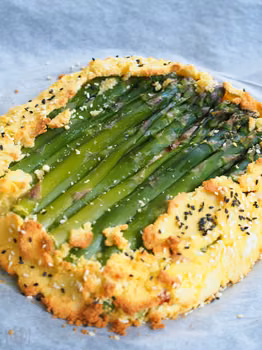 Keto galette ze szparagami (Paleo, LowCarb)