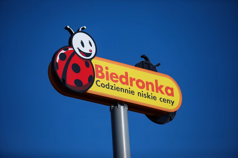Biedronka z rewolucyjną zmianą! Już nie musisz martwić się gotówką!