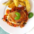 Udziec kurczaka na ratatouille