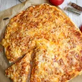 Pizza z sosem bolognese