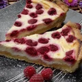 Tarta serowa z malinami